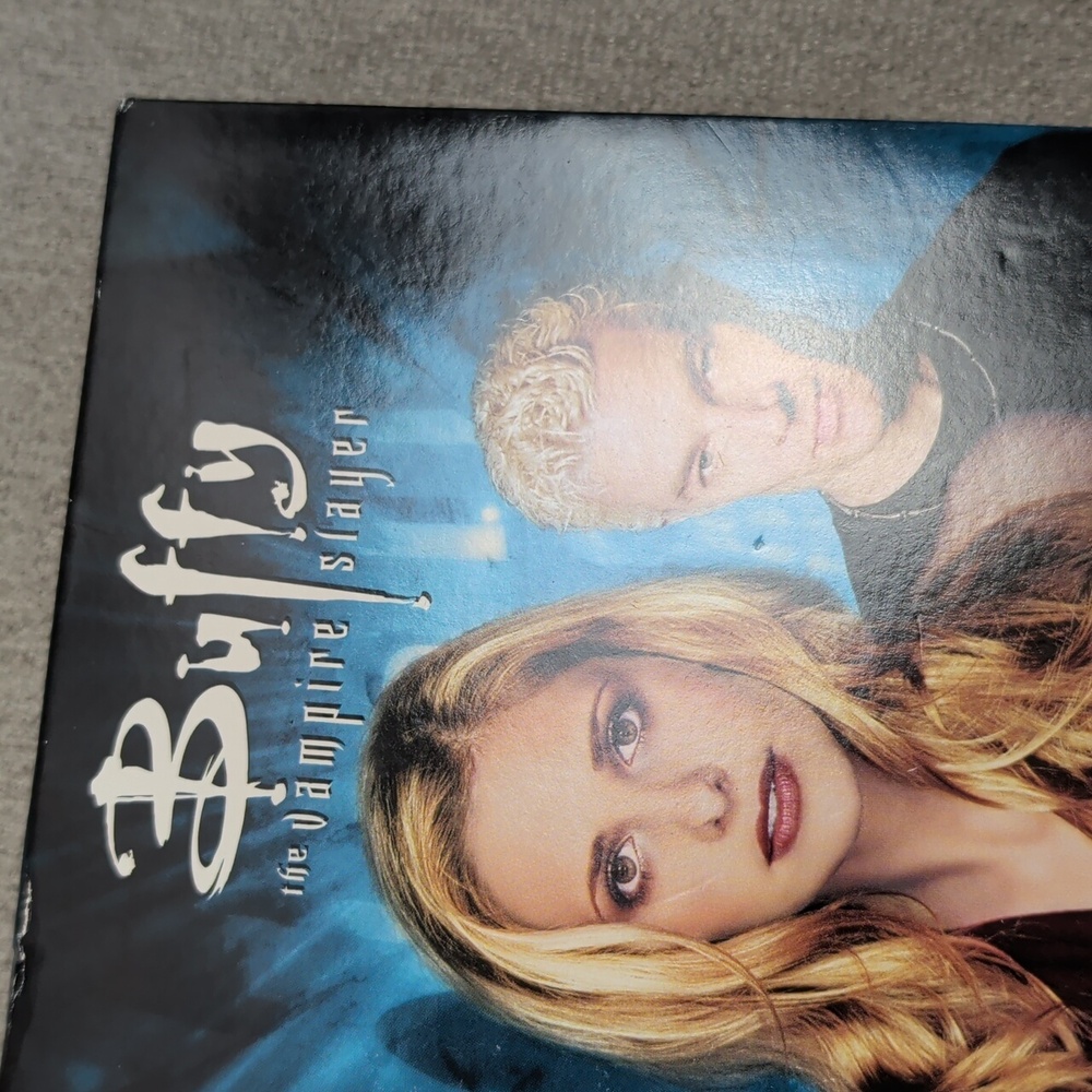 Buffy the Vampire Slayer: The Complete Seventh Season on DVD - Picture 4 of 7
